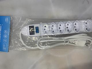 EXTENSAO DE 6 TOMADAS - 5 METROS