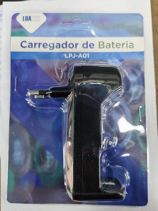 CARREGADOR PARA PILHA DE LANTERNA 18650-4.2V