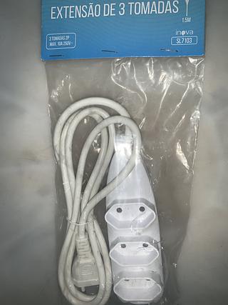 EXTENSÃO DE 3 TOMADAS, 1.5M DE CABO