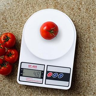 BALANÇA DE COZINHA DIGITAL, ( 10KG ). ( TOMATE )
