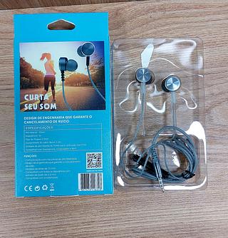 FONE DE OUVIDO COM FIO, E COM BORRACHA. ( INOVA )