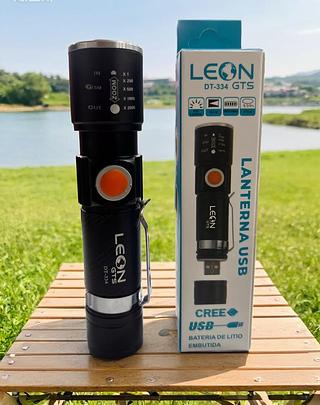 LANTERNA LED USB, RECARREGÁVEL. ( LEON )