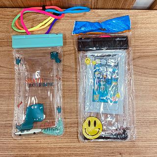 CAPA DE CELULAR PARA ÁGUA E PISCINA COM DESENHO E BRILHO. ( INOVA )