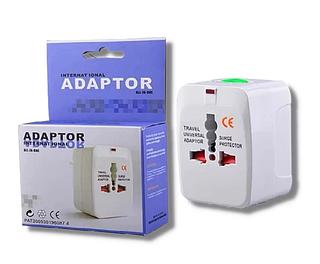 ADAPTADOR DE TOMADA UNIVERSAL AMERICANA. ( LUKTON )