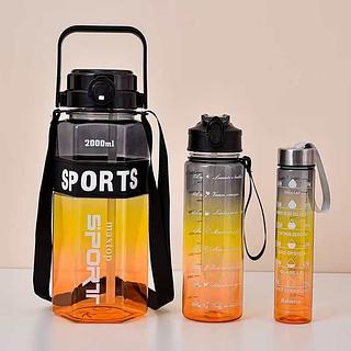 KIT DE GARRAFA DE ÁGUA PLÁSTCO ( SPOTS ) , 2L, 500ML, 300ML.